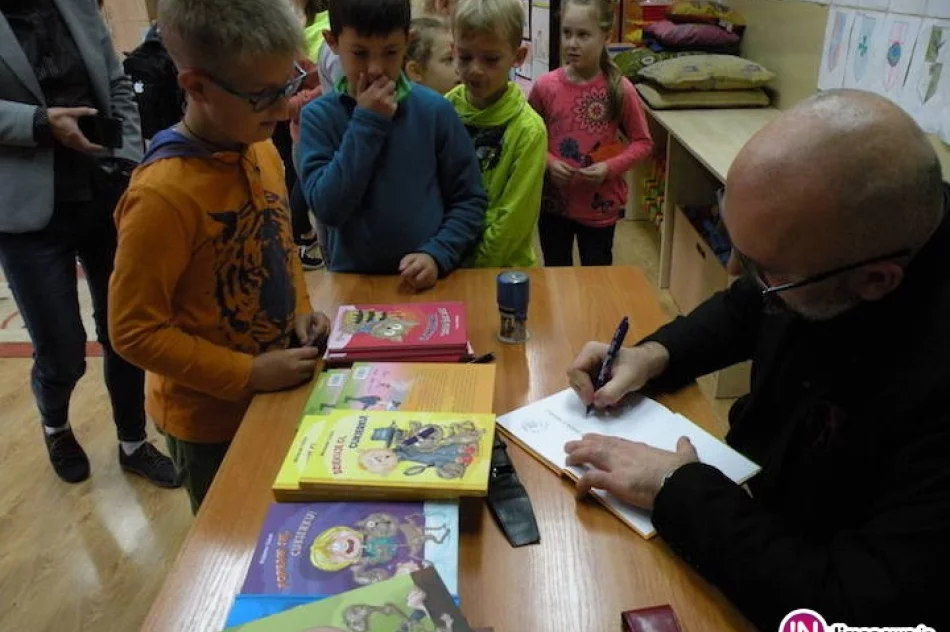 Dzieci spotkały się z autorem lektury - zdjęcie 3