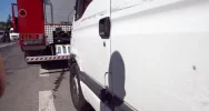 Pożar budynku mieszkalnego – wypadek strażaków - zdjęcie 1