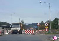 Warstwa ścieralna, wyspa i chodnik - prace wciąż trwają - zdjęcie główne