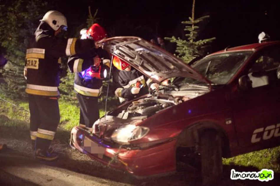 Słup poleciał kilkadziesiąt metrów dalej - zdjęcie 2