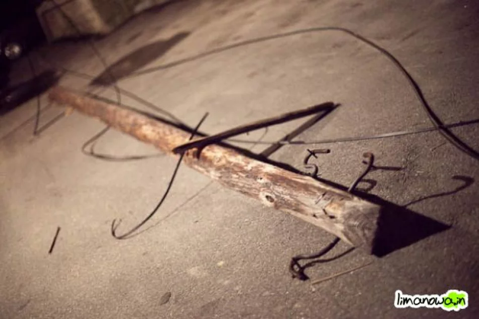 Słup poleciał kilkadziesiąt metrów dalej - zdjęcie 3