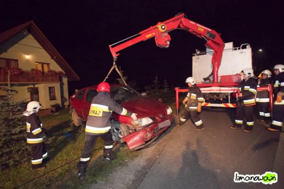 Słup poleciał kilkadziesiąt metrów dalej - zdjęcie 12
