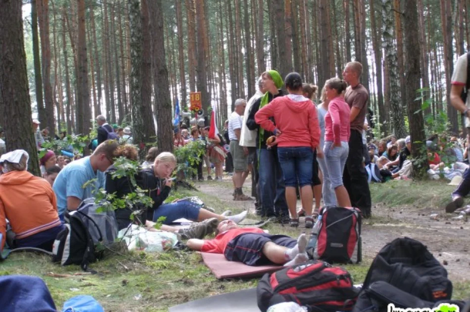 Pielgrzymka na Jasną Górę - zdjęcia część 2 - zdjęcie 6