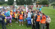 Spali pod gołym niebem, osiem dni maszerowali, ale są szczęśliwi - zdjęcie 4