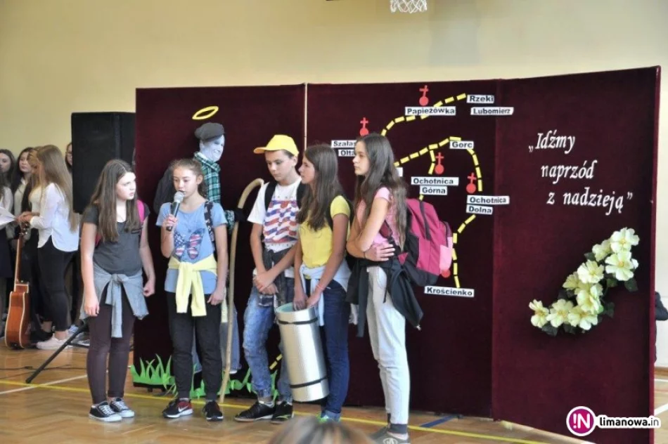 Idźmy naprzód z nadzieją - XVII Dzień Papieski - zdjęcie 2