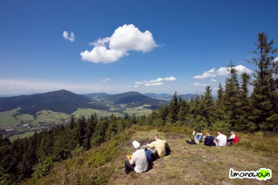 IV Złaz Turystyczny na górze Łopień - zdjęcie 7