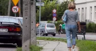 Dramat kobiety ciągnącej pług - pełny tekst i film - zdjęcie 2