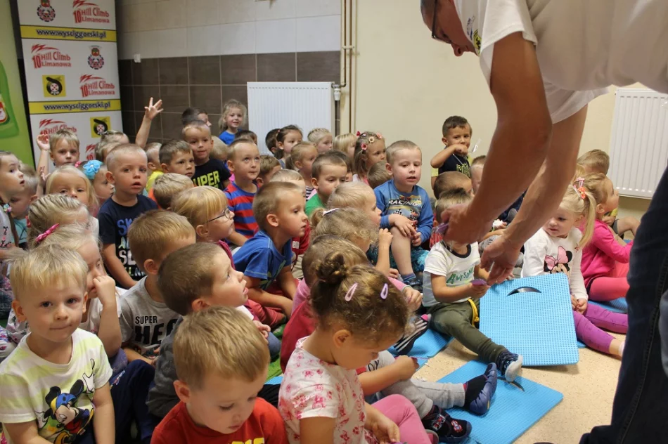 Spotkanie z ratownikami w Miejskim Przedszkolu Nr 2 - zdjęcie 2