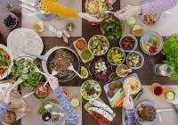 Lansowane mody żywieniowe mogą być niebezpieczne dla zdrowia - zdjęcie główne