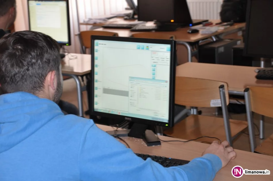 Nowe kwalifikacje dla uczniów ale i bezrobotnych - zdjęcie 2