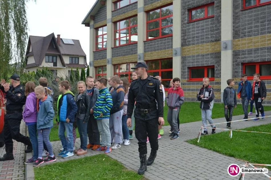 Dym w kotłowni i ewakuacja szkoły - zdjęcie 2