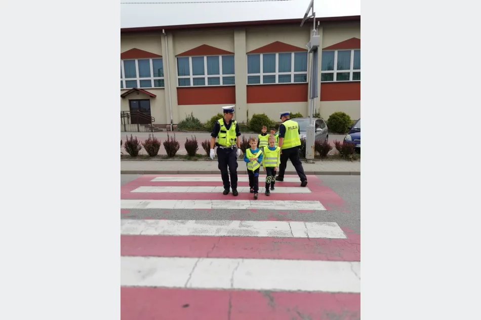 Akcja „Odblaskowa Szkoła” w Szkole Podstawowej w Mordarce - zdjęcie 2