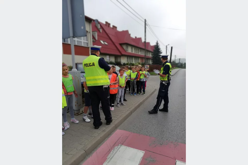 Akcja „Odblaskowa Szkoła” w Szkole Podstawowej w Mordarce - zdjęcie 12