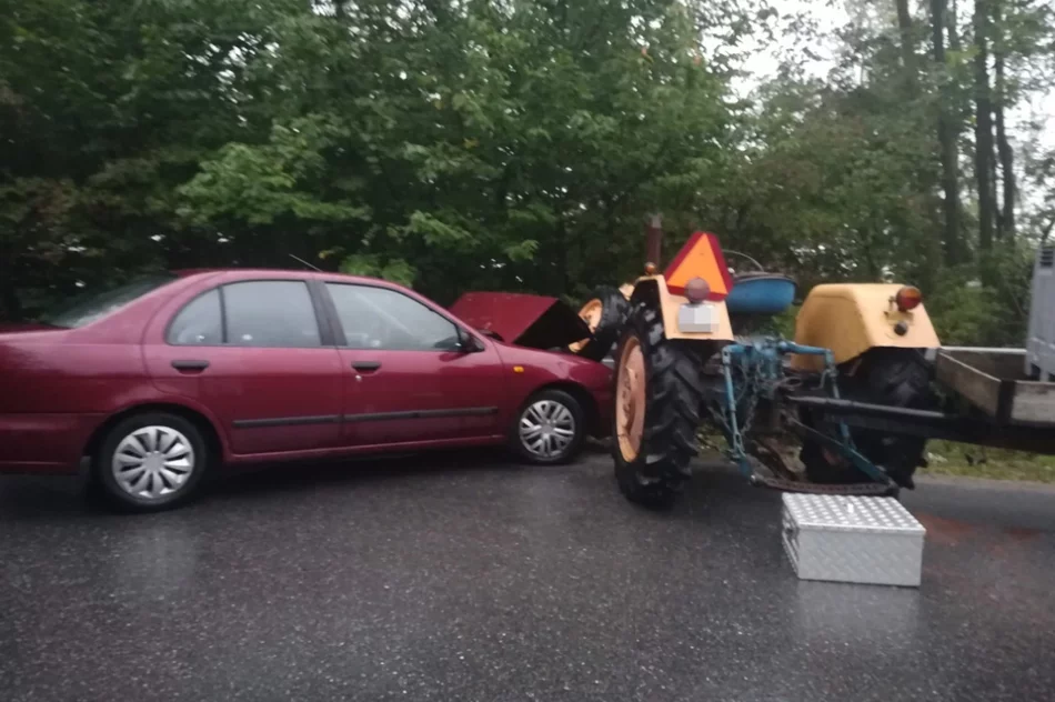 Nowa nawierzchnia bardzo śliska po deszczu. Według miejscowych, po remoncie wzrosła liczba kolizji - zdjęcie 2