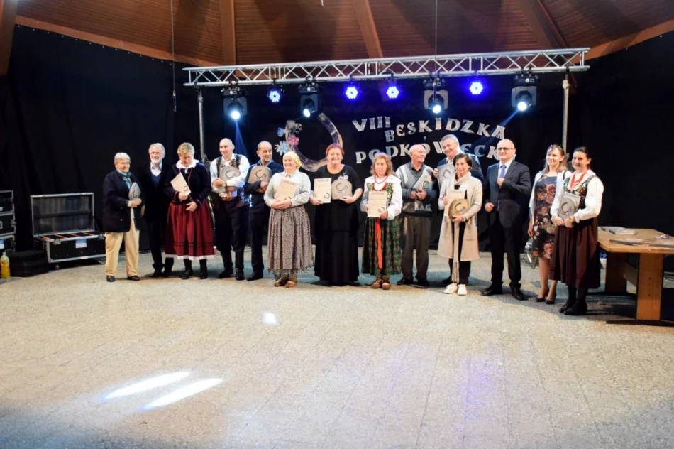 I miejsce dla zespołu "Spod Kicek" na Festiwalu "Beskidzka Podkówecka" - zdjęcie 2