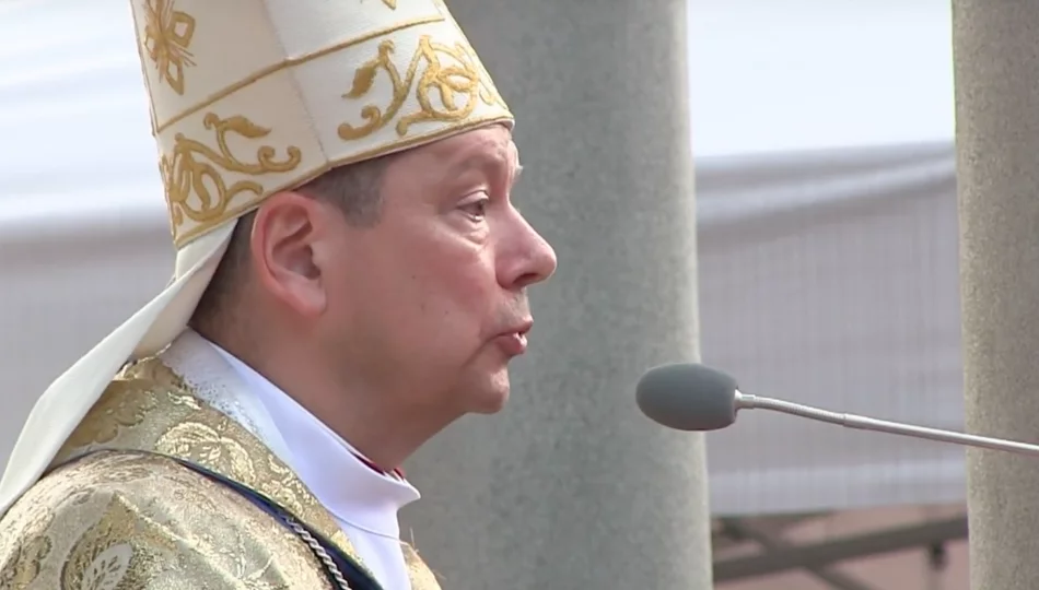Najmłodszy stażem biskup świata na Wielkim Odpuście w Limanowej - zdjęcie 1