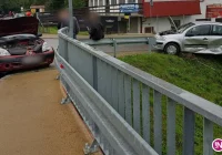 Zderzenie dwóch aut, kobieta trafiła do szpitala - zdjęcie główne