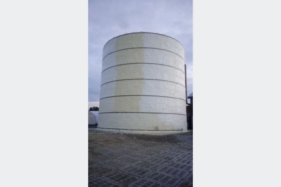 Cieplejszy dom zimą - docieplanie pianą poddaszy i skosów betonowych - zdjęcie 4