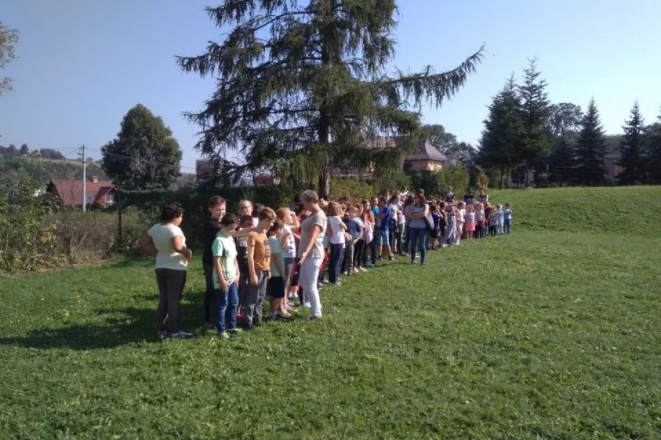 Próbna ewakuacja - ZESPÓŁ SZKOLONO - PRZEDSZKOLNY NR 4 W LIMANOWEJ - zdjęcie 6
