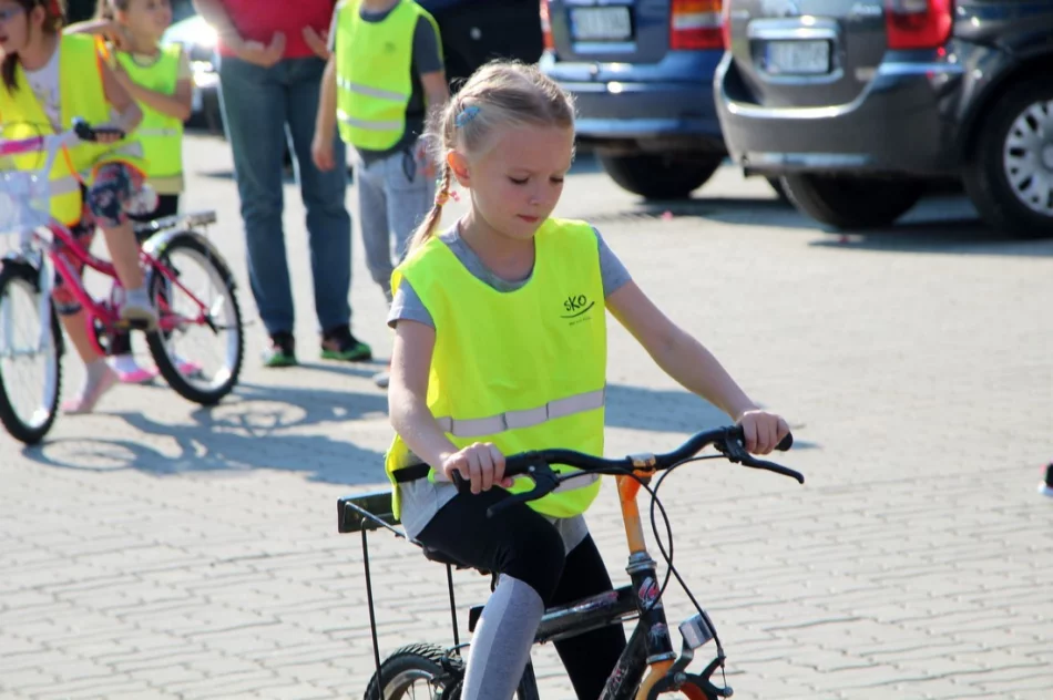 Zabawa sposobem na naukę zasad bezpieczeństwa - zdjęcie 4