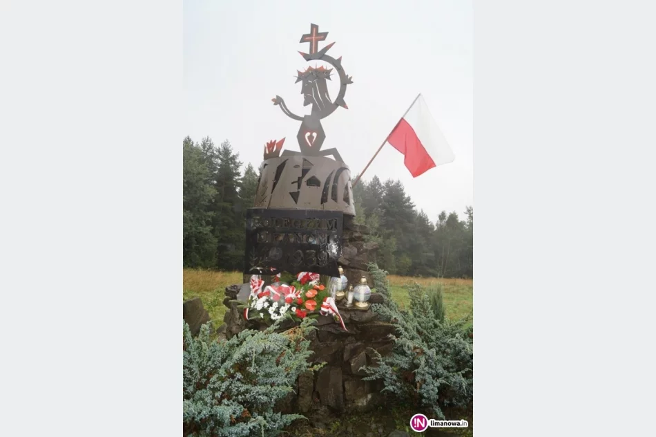 Pamiętali o poległych bohaterach - zdjęcie 2