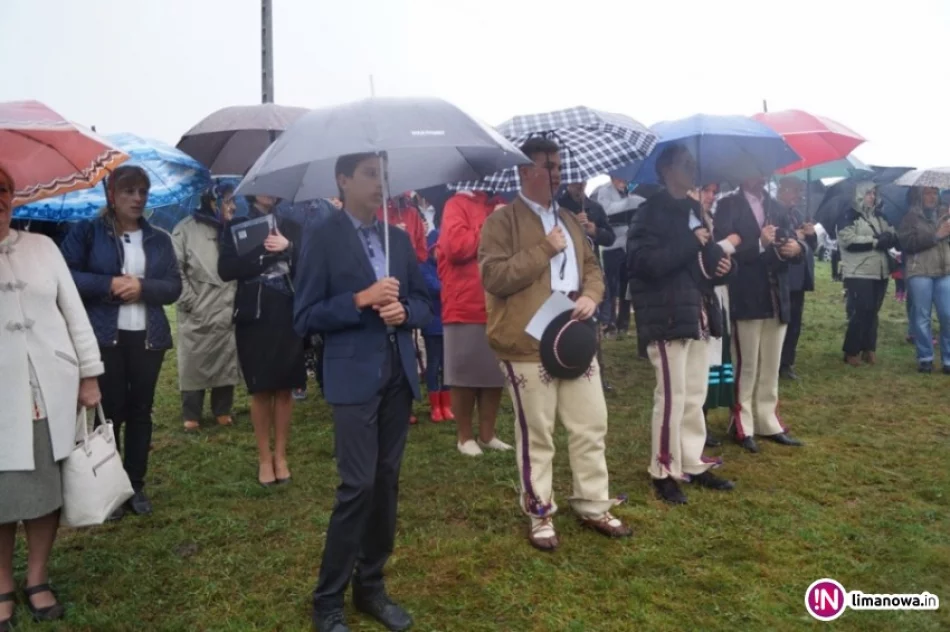 Pamiętali o poległych bohaterach - zdjęcie 3