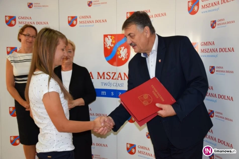 Nagrody za twórczość artystyczną i wyniki sportowe - zdjęcie 4