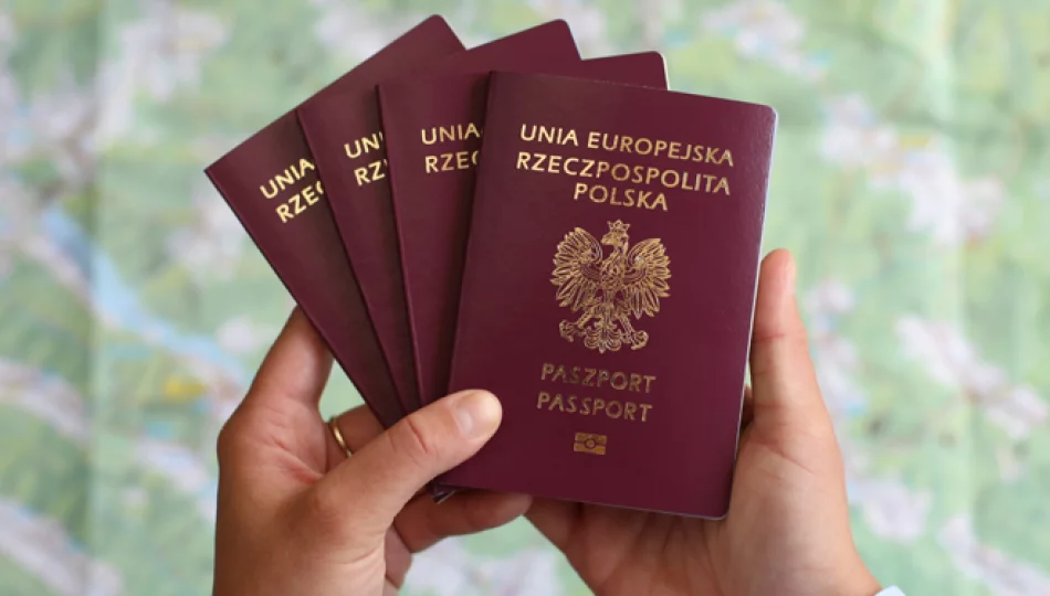Małopolska: Kolejna "sobota paszportowa"; duże zainteresowanie uzyskaniem tego dokumentu - zdjęcie 1