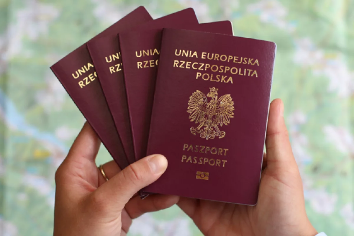 Nowe paszporty na 100-lecie niepodległości