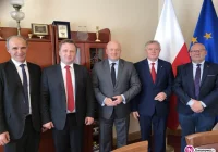 Rozmawiali w ministerstwie o dofinansowaniu przebudowy trasy wyścigu i salach gimnastycznych - zdjęcie główne