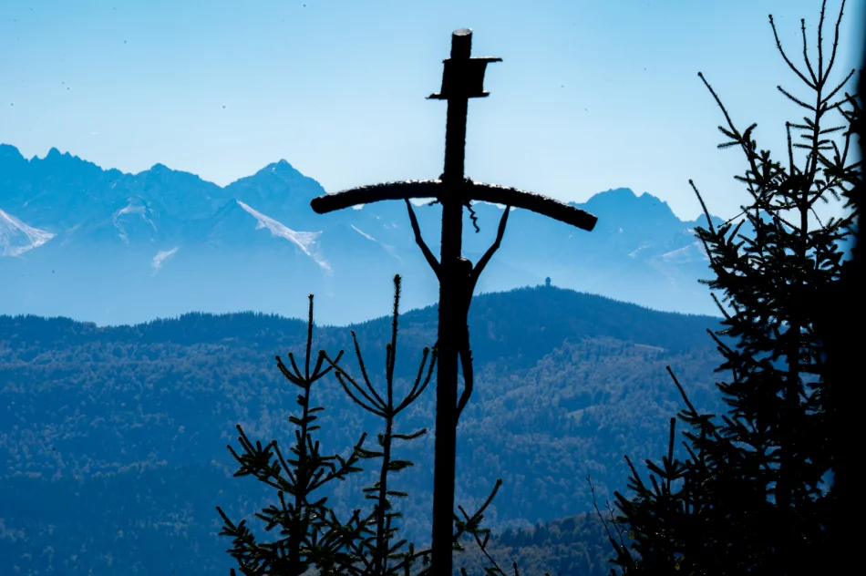 Piękna Mogielica, ale pełna... śmieci - zdjęcie 2