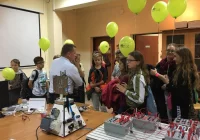 Uczniowie z Mordarki i Kaniny na Małopolskiej Nocy Naukowców 2018 - zdjęcie główne