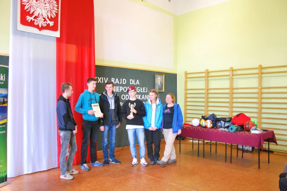 Wędrowali dla Niepodległej - zdjęcie 3