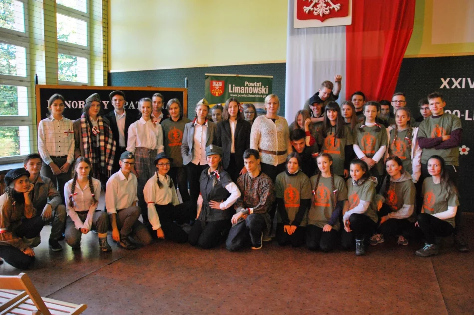 Wędrowali dla Niepodległej - zdjęcie 4