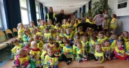 "Odblaskowa" czwórka - mrugające opaski dla 179 uczniów - zdjęcie 5