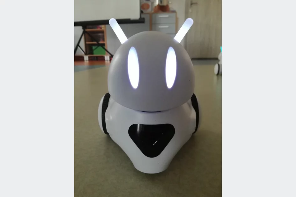Magia programowania i kodowania z robotami Photon - zdjęcie 3
