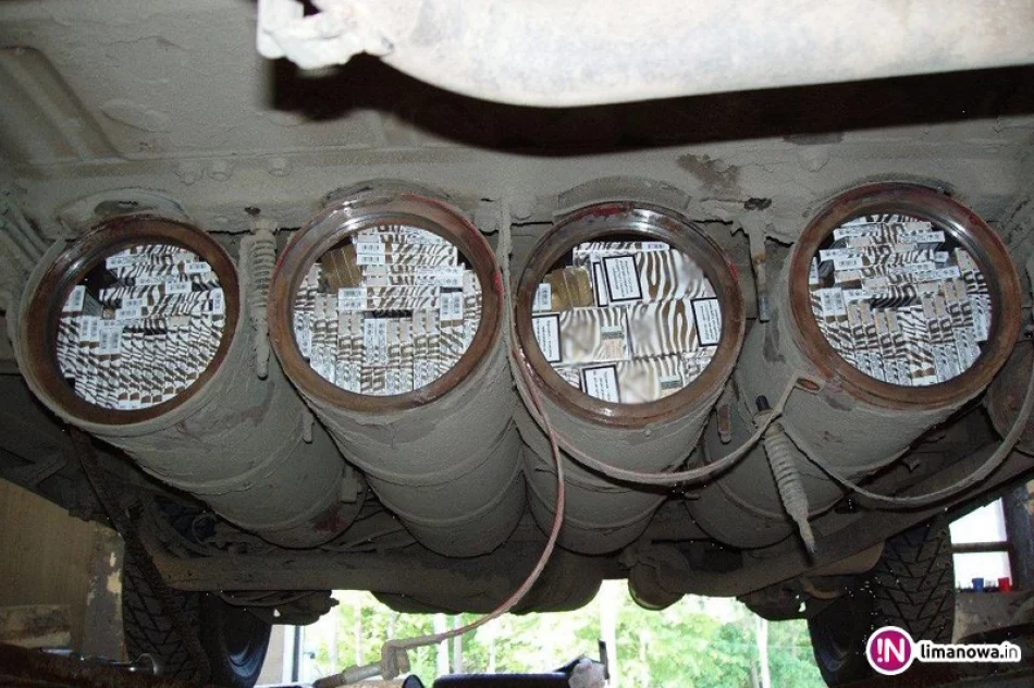 'Pomysłowość' przemytników: papierosy z toalety, opony, surowego mięsa lub butli gazowej - zdjęcie 4