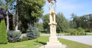 Kapliczka w nowej lokalizacji odzyskała dawny blask - zdjęcie 4