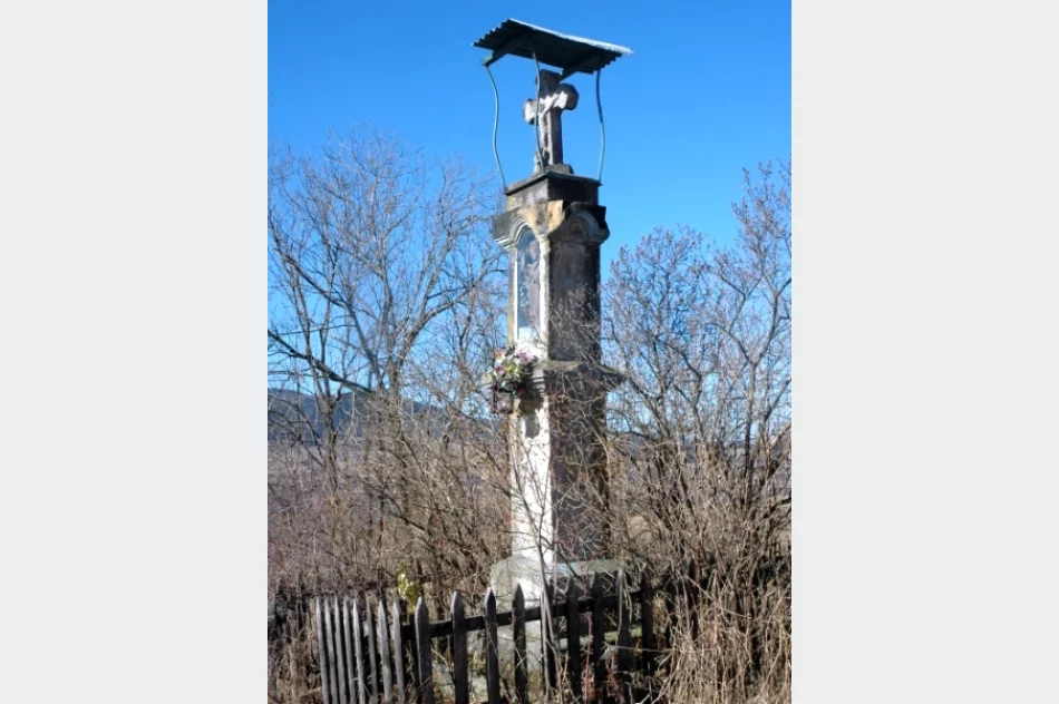 Kapliczka w nowej lokalizacji odzyskała dawny blask - zdjęcie 7