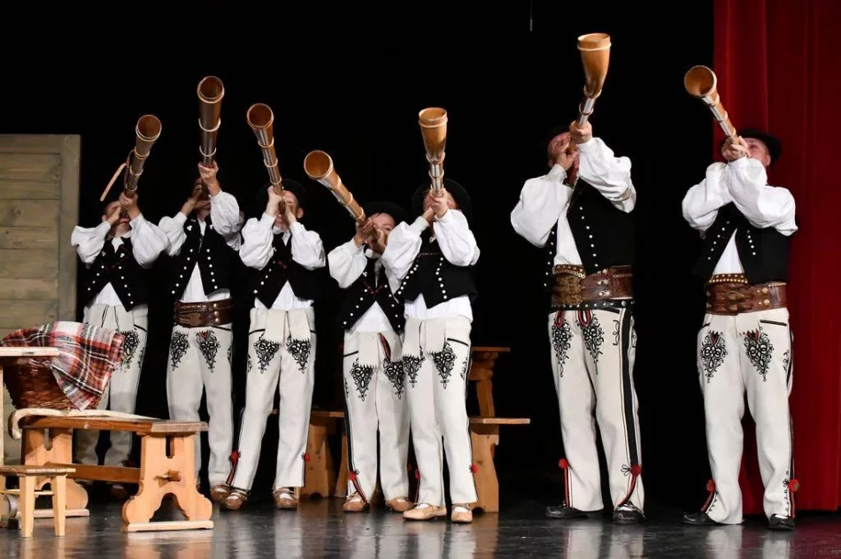 GRAND PRIX Małopolskiego Przeglądu KGW dla gospodyń z Męciny - zdjęcie 9