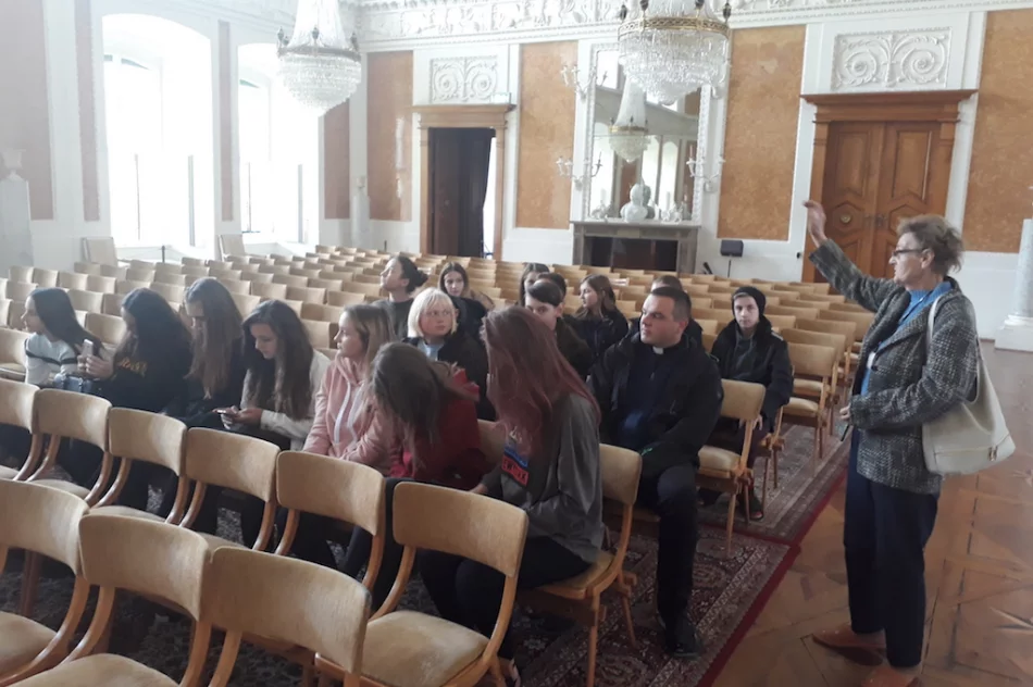 Uczniowie ZSTiO na Podkarpaciu - zdjęcie 3