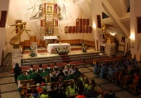 Odblaskowy różaniec w Pasierbcu - zdjęcie główne