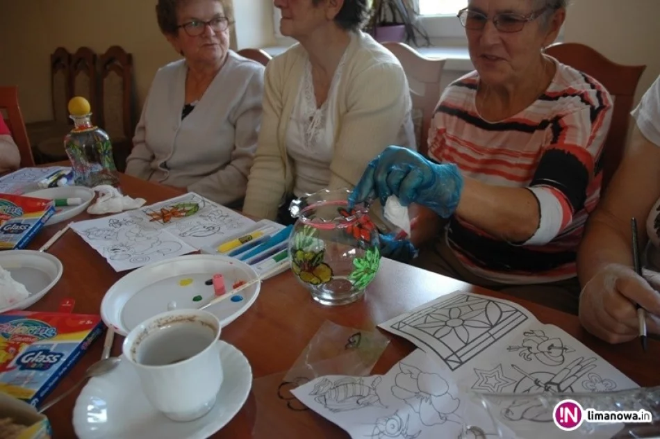 Seniorki przyjemnie spędziły czas i zdobyły nowe umiejętności - zdjęcie 3