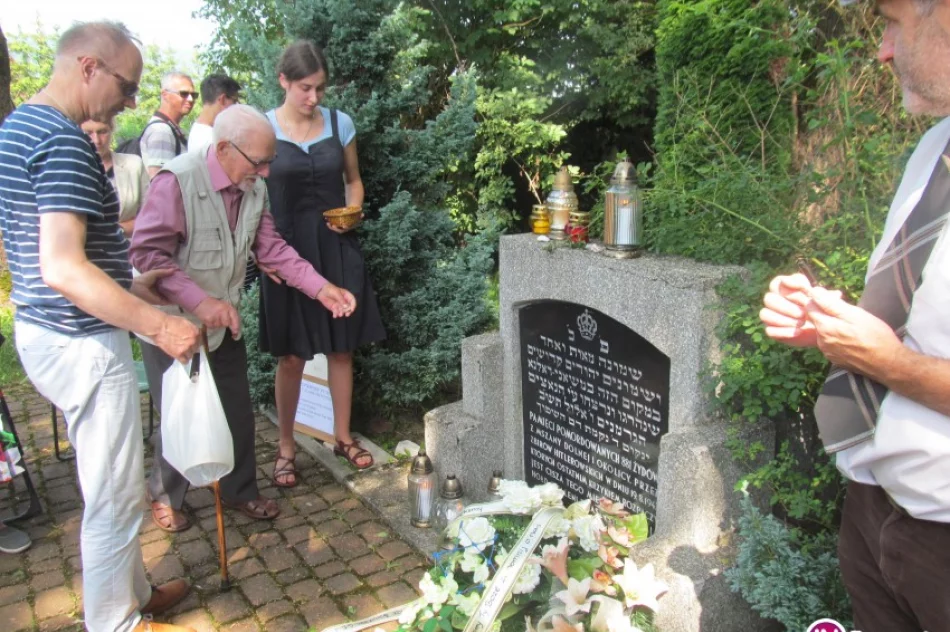 Uczcili pamięć Ofiar i wystosowali apel do władz miasta - zdjęcie 2