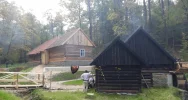 Akcenty z Limanowszczyzny w sądeckim skansenie - zdjęcie 3