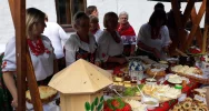 Akcenty z Limanowszczyzny w sądeckim skansenie - zdjęcie 4