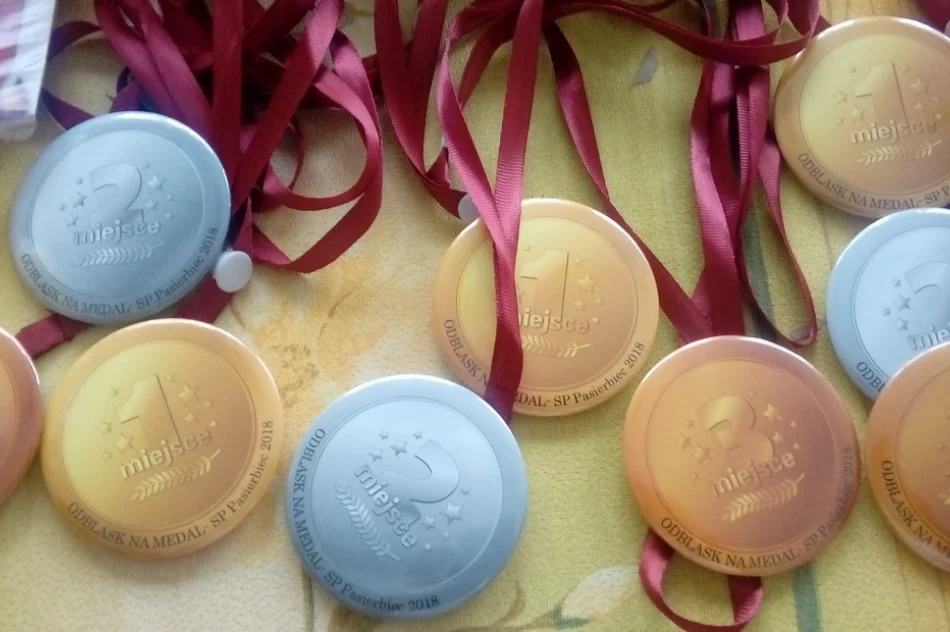 „Bezpieczny i słodki dzień” w Szkole Podstawowej w Pasierbcu - zdjęcie 6