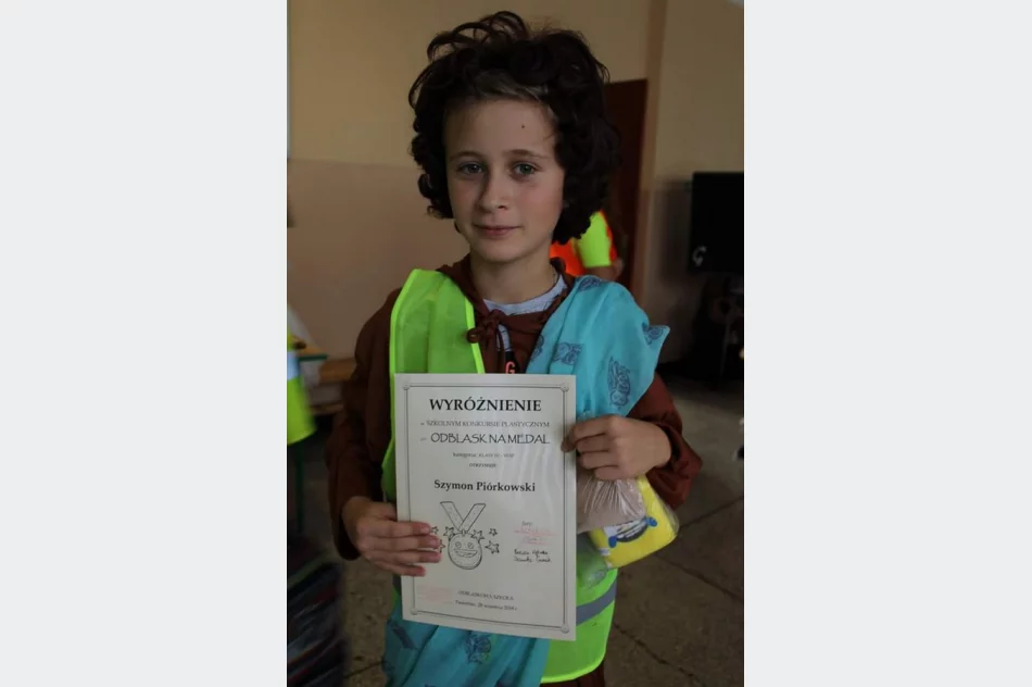 „Bezpieczny i słodki dzień” w Szkole Podstawowej w Pasierbcu - zdjęcie 8