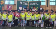 „Ślubowanie pierwszaków” w SP Mordarka z odblaskami w roli głównej - zdjęcie 3