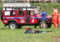 Służby szukają paralotniarza, który miał spaść nad grzbietem góry. Policja apeluje - zdjęcie główne